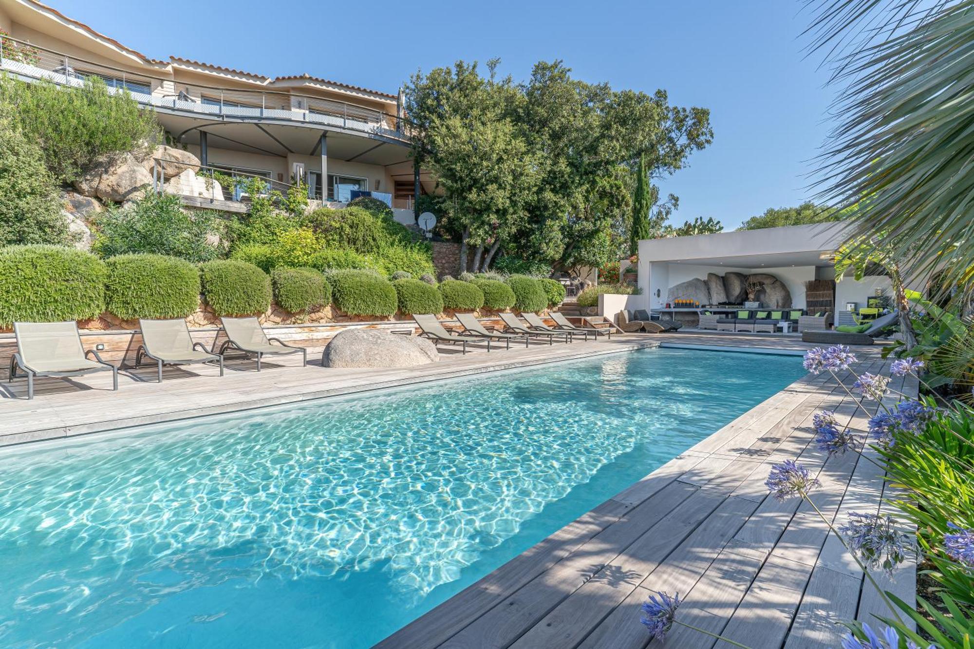 Marina Di Cavu Bed & Breakfast 4*