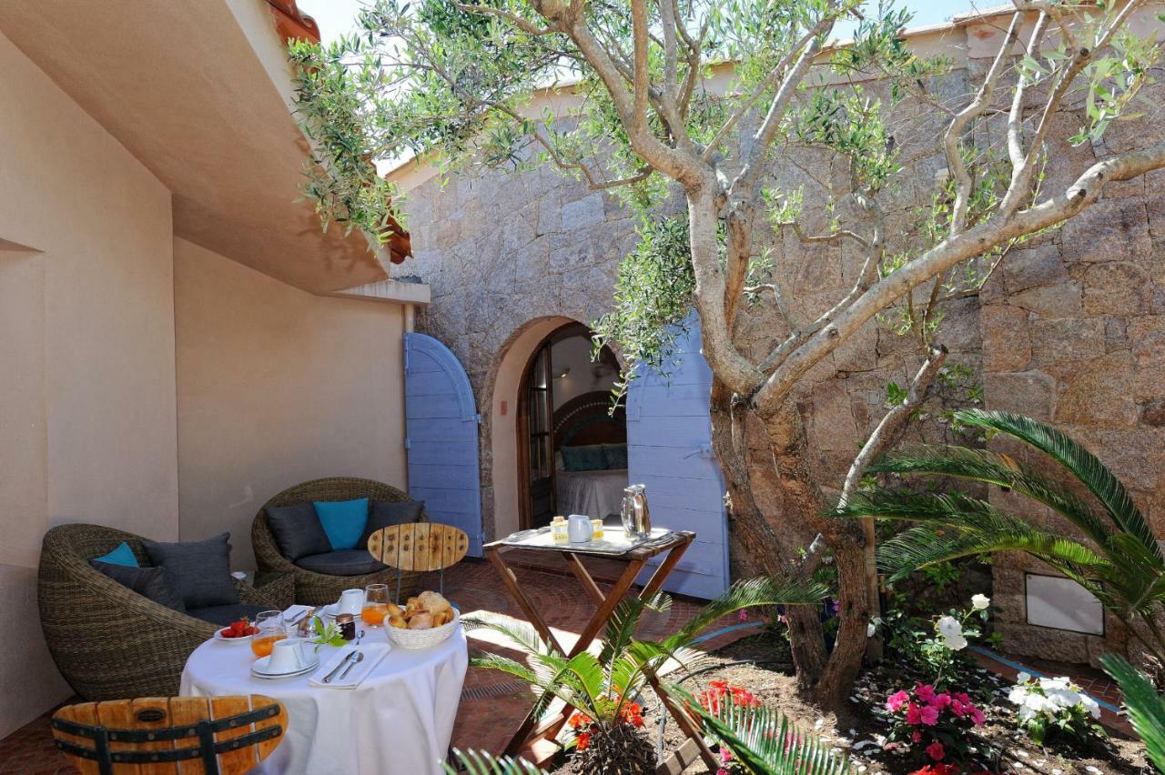 Marina Di Cavu Bed & Breakfast